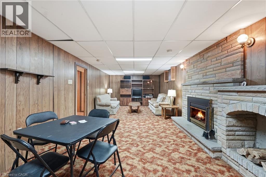 256 WHITNEY Avenue - 35