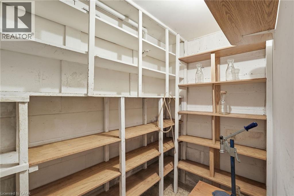 256 WHITNEY Avenue - 41