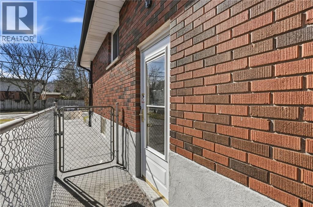 256 WHITNEY Avenue - 43