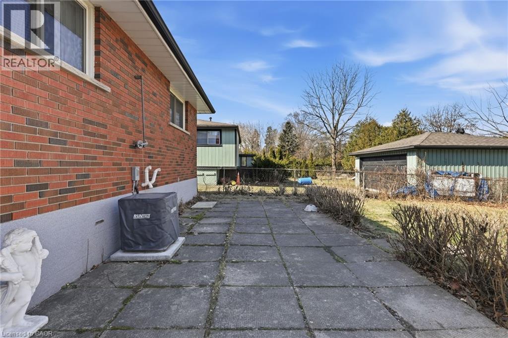 256 WHITNEY Avenue - 44