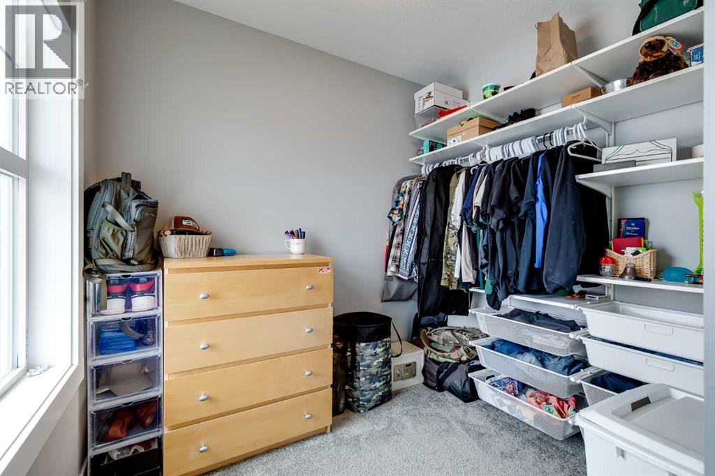 Single Family House for Sale in  Nolanhurst Bay NW Nolan Hill Calgary 