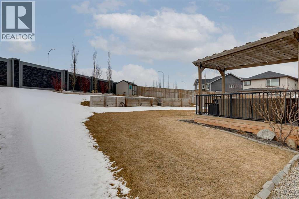 Single Family House for Sale in  Nolanhurst Bay NW Nolan Hill Calgary 