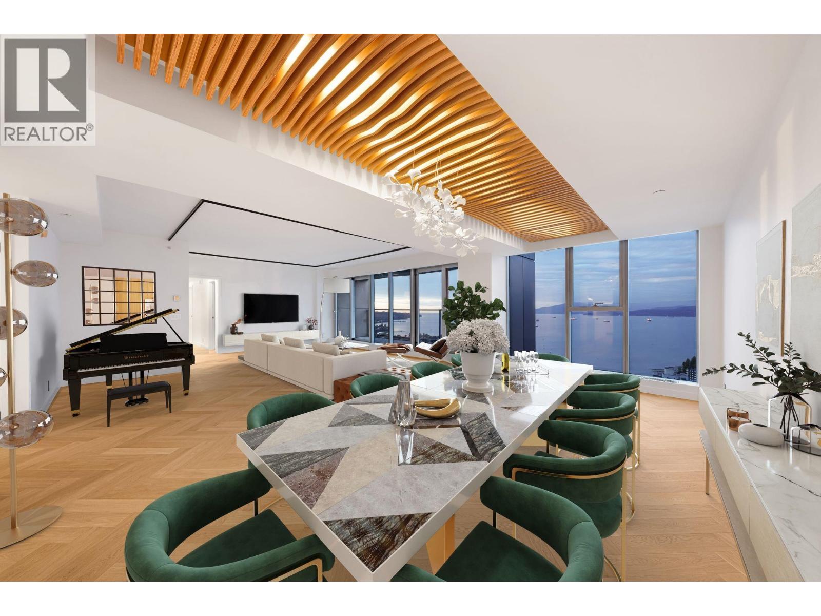 5702 1480 HOWE STREET, Vancouver