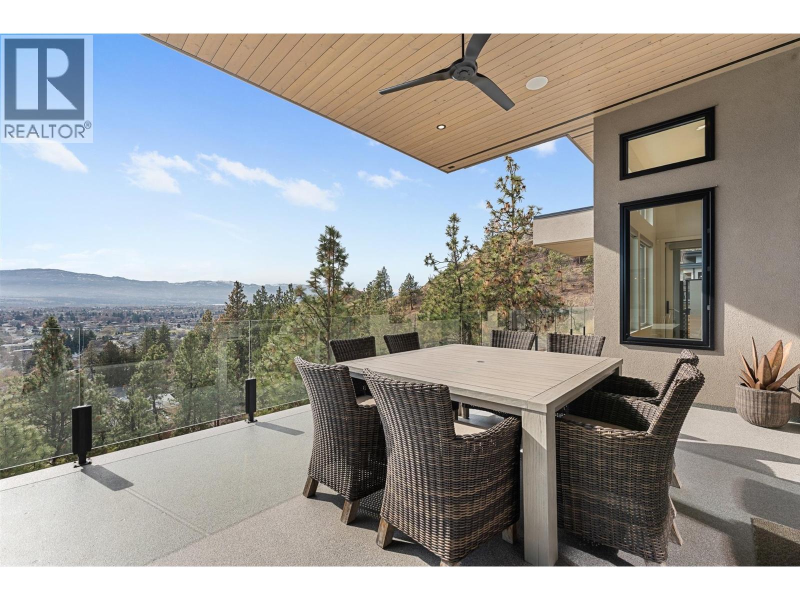  861 Boynton Place, Kelowna