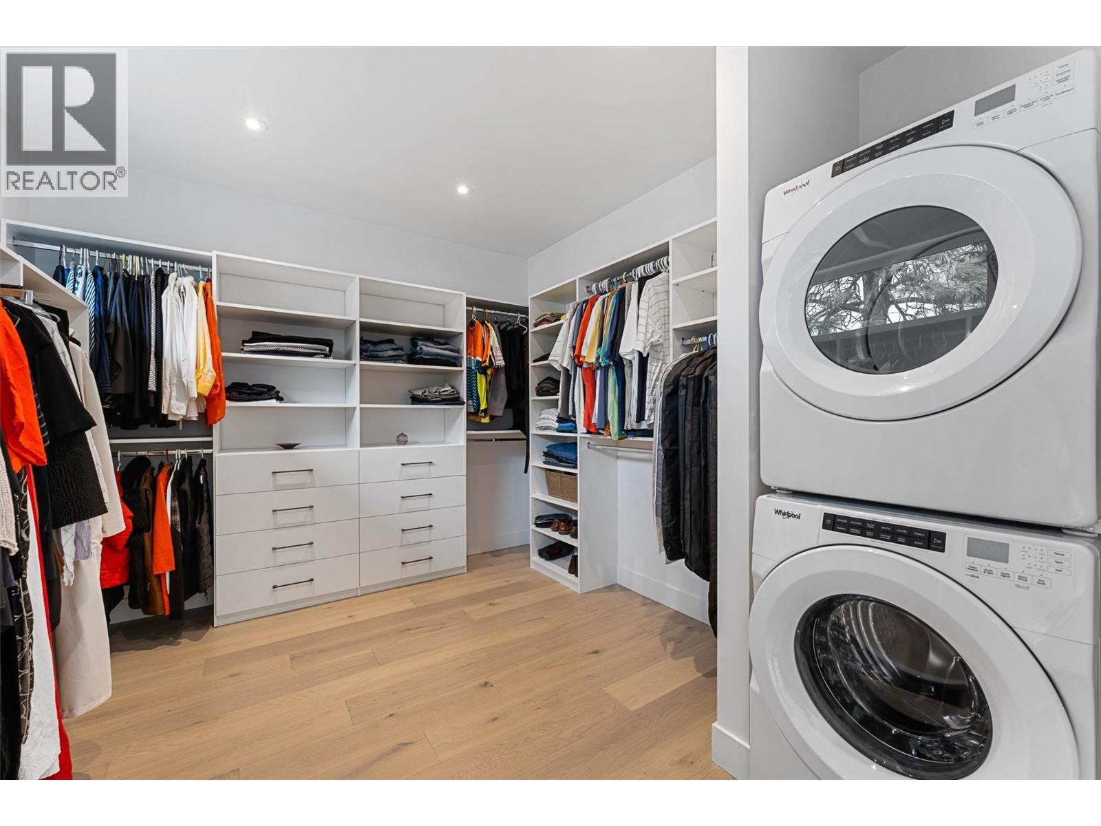  861 Boynton Place, Kelowna