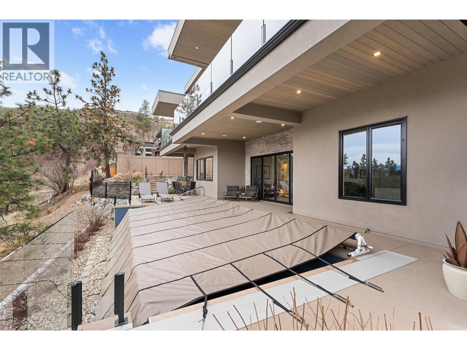  861 Boynton Place, Kelowna