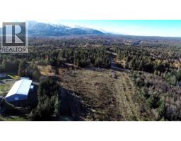 575 Horne Lake Rd, Qualicum Beach, BC V9K1Z7 Photo 7