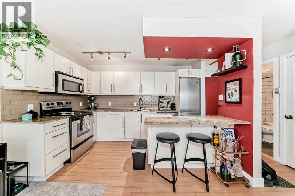 Single Family House for Sale in    Avenue NW Sunnyside Calgary 