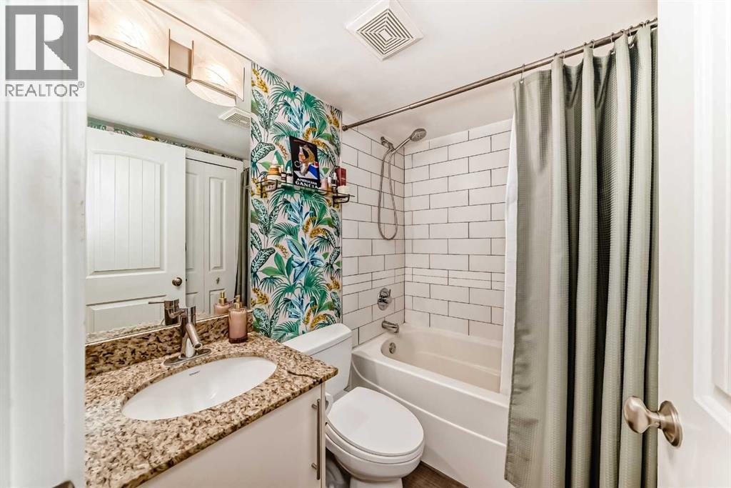 Single Family House for Sale in    Avenue NW Sunnyside Calgary 