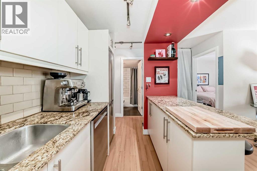 Single Family House for Sale in    Avenue NW Sunnyside Calgary 