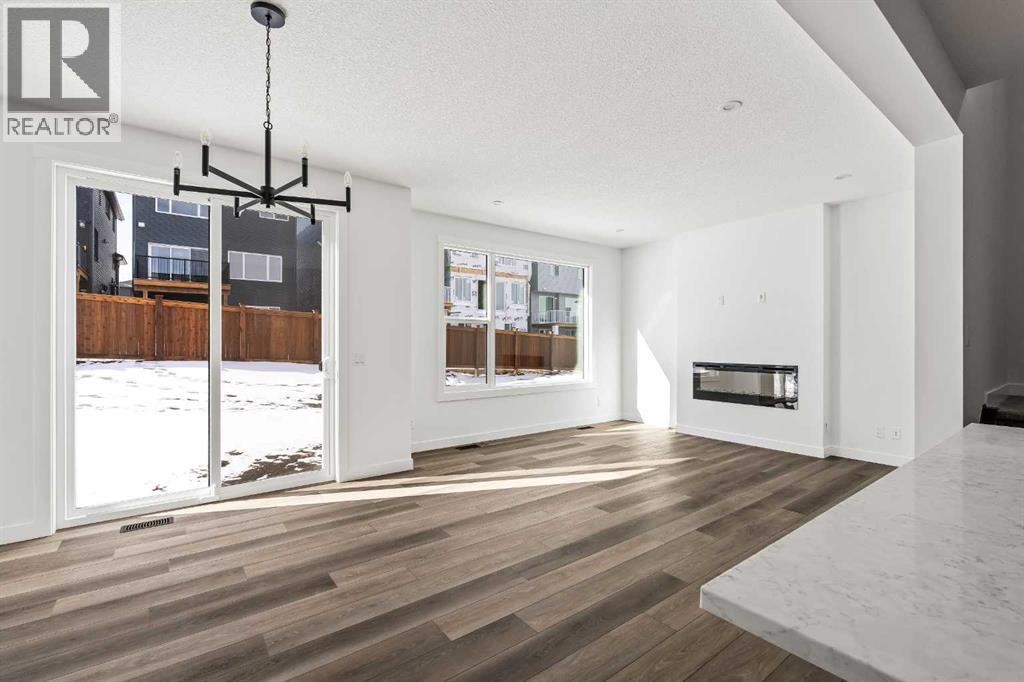 Single Family House for Sale in  Starling Passage NW Moraine Calgary 