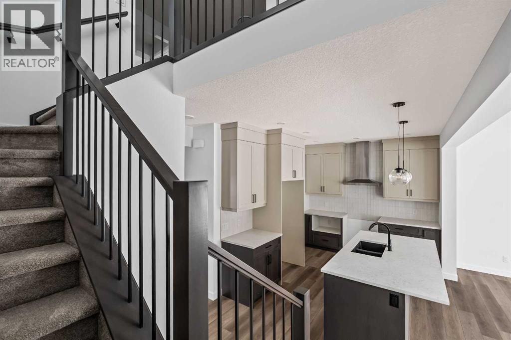 Single Family House for Sale in  Starling Passage NW Moraine Calgary 