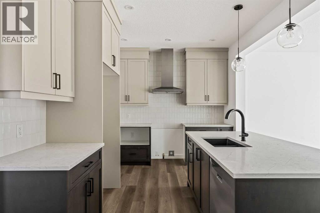 Single Family House for Sale in  Starling Passage NW Moraine Calgary 