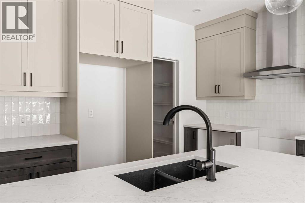 Single Family House for Sale in  Starling Passage NW Moraine Calgary 