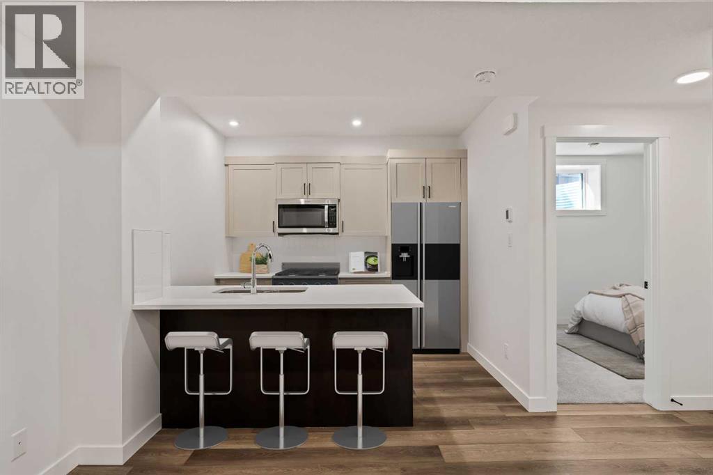 Single Family House for Sale in  Starling Passage NW Moraine Calgary 