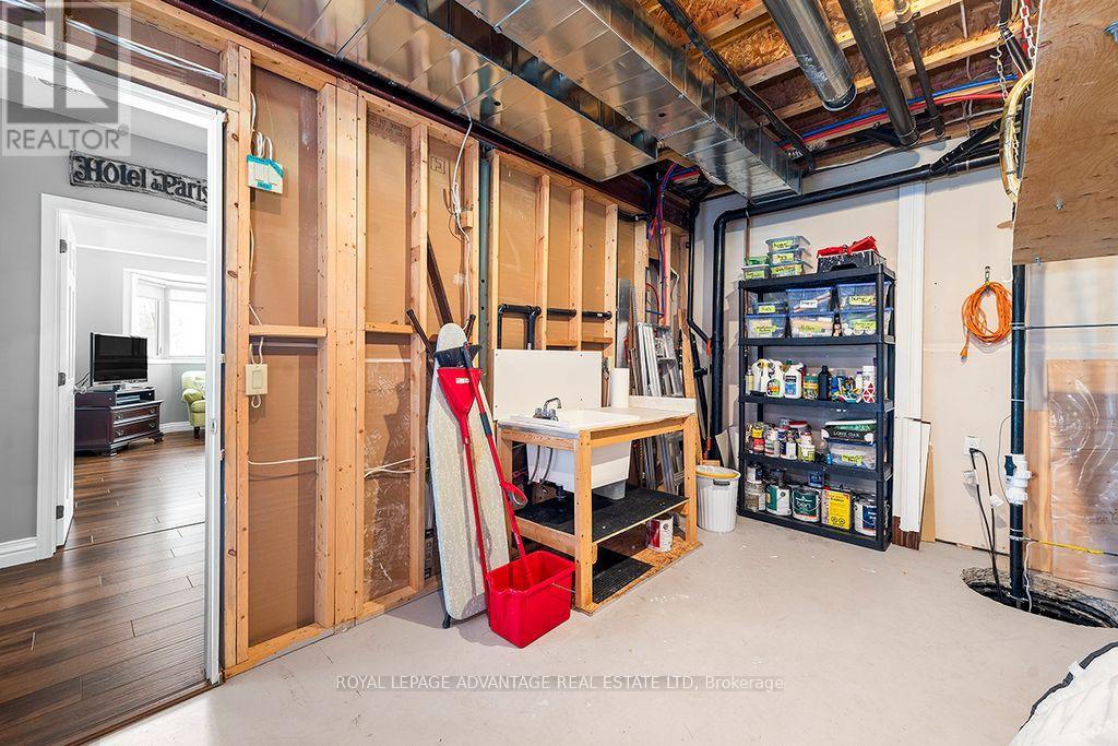 263 GEORGINA STREET - 30