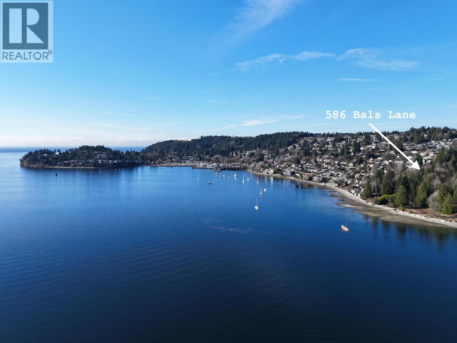 586 BALS LANE, Gibsons