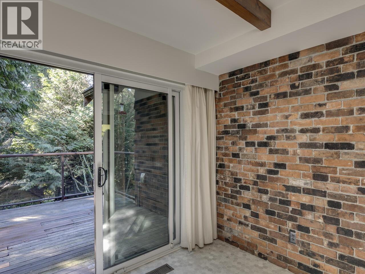 3904 WESTRIDGE AVENUE, West Vancouver
