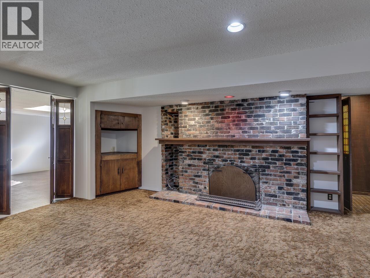 3904 WESTRIDGE AVENUE, West Vancouver