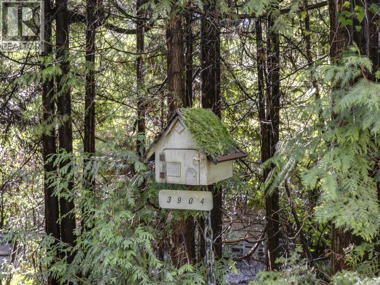 3904 WESTRIDGE AVENUE, West Vancouver