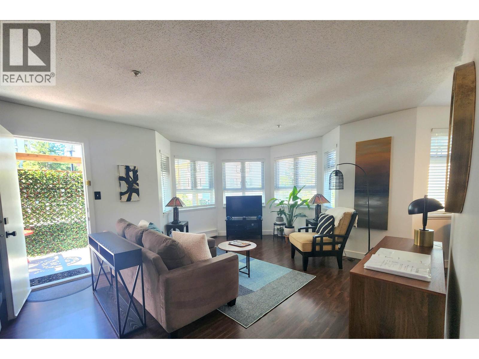 204 921 THURLOW Street - photo 2