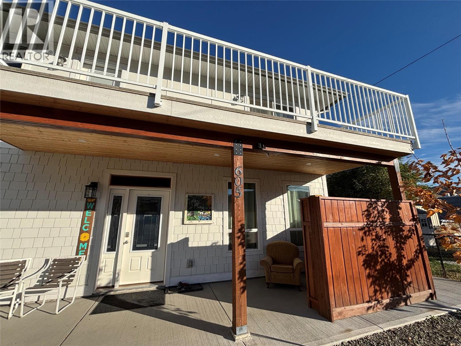 605 RAILWAY AVENUE - 19