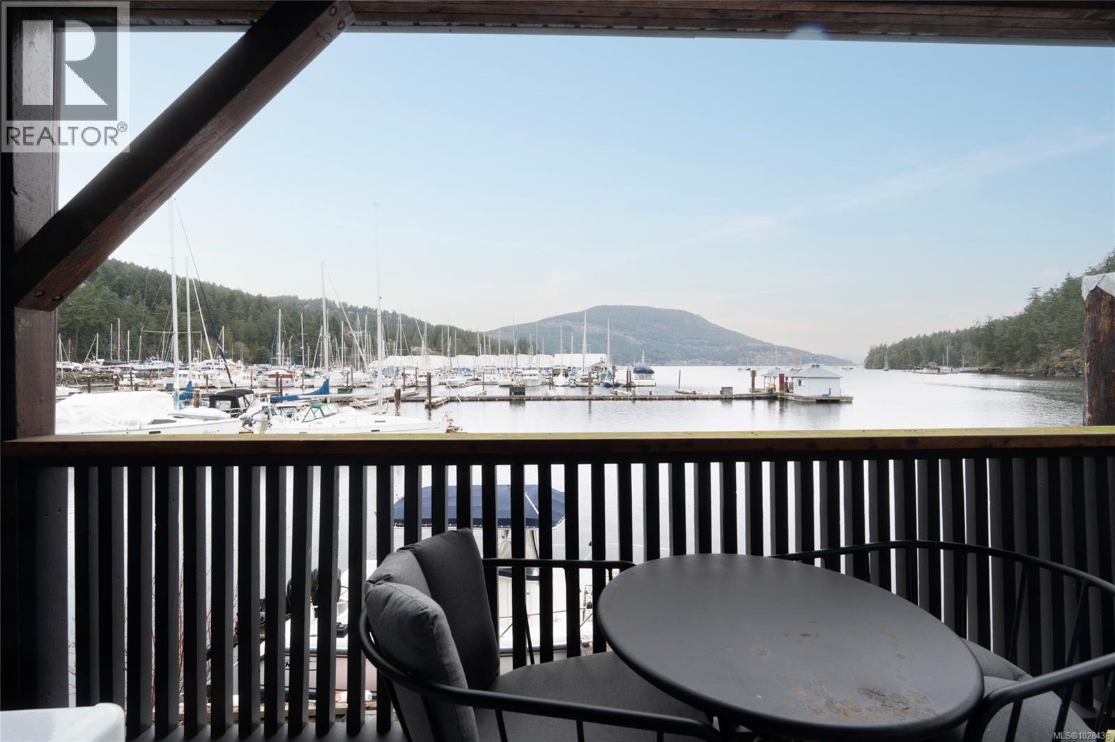 J11 6145 Genoa Bay Rd, Duncan