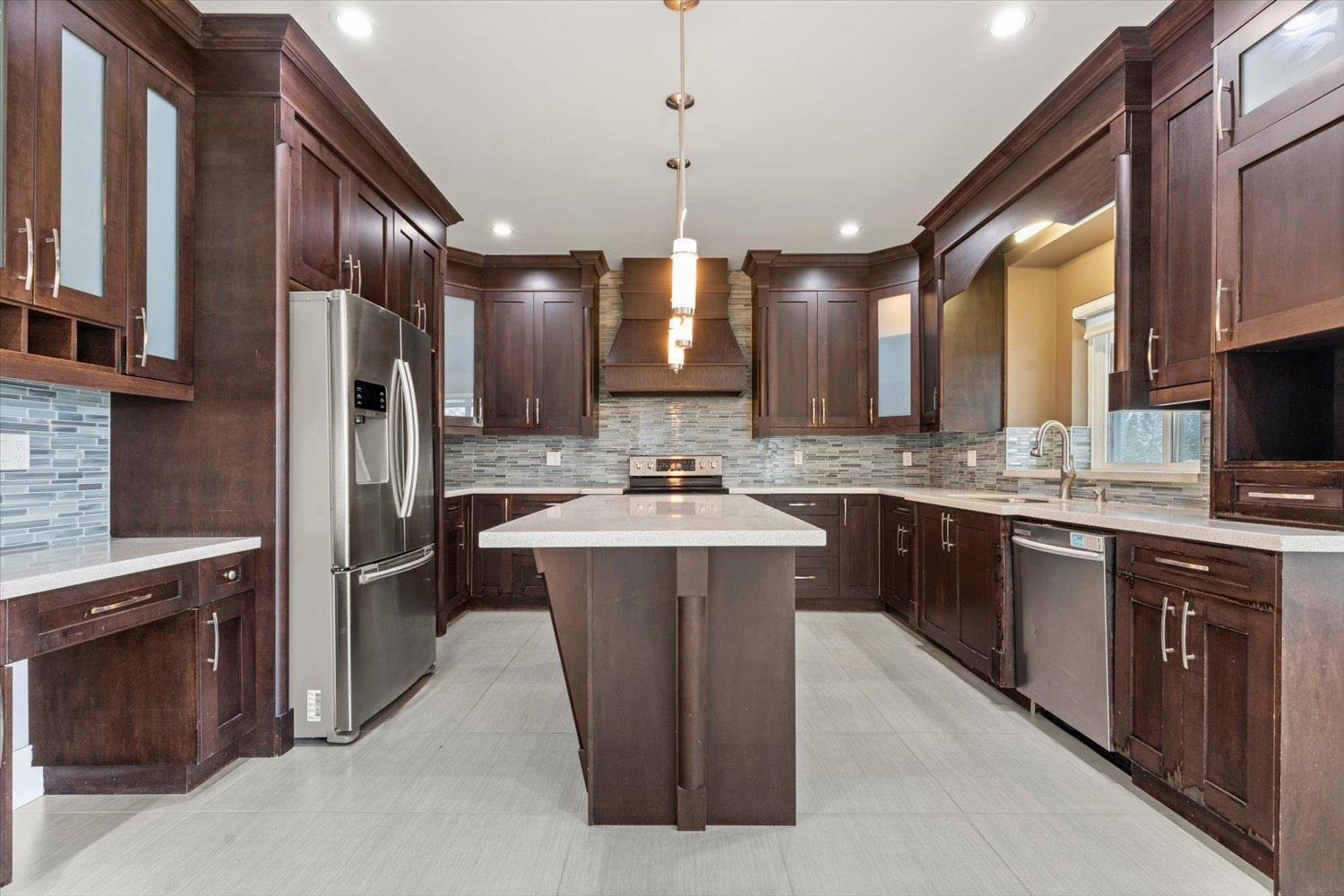 2112 MERLOT BOULEVARD, Abbotsford