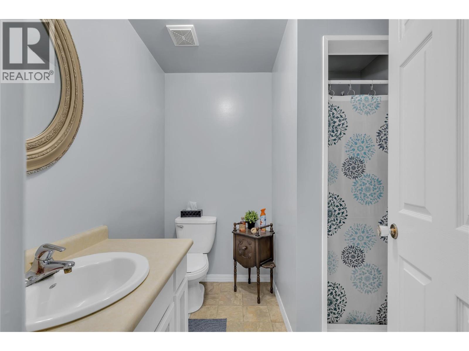 10736 Pinecrest Road - 40