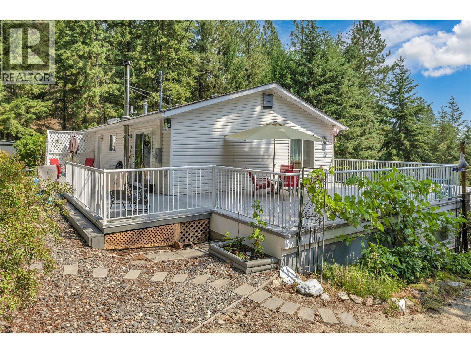 10736 Pinecrest Road, Vernon