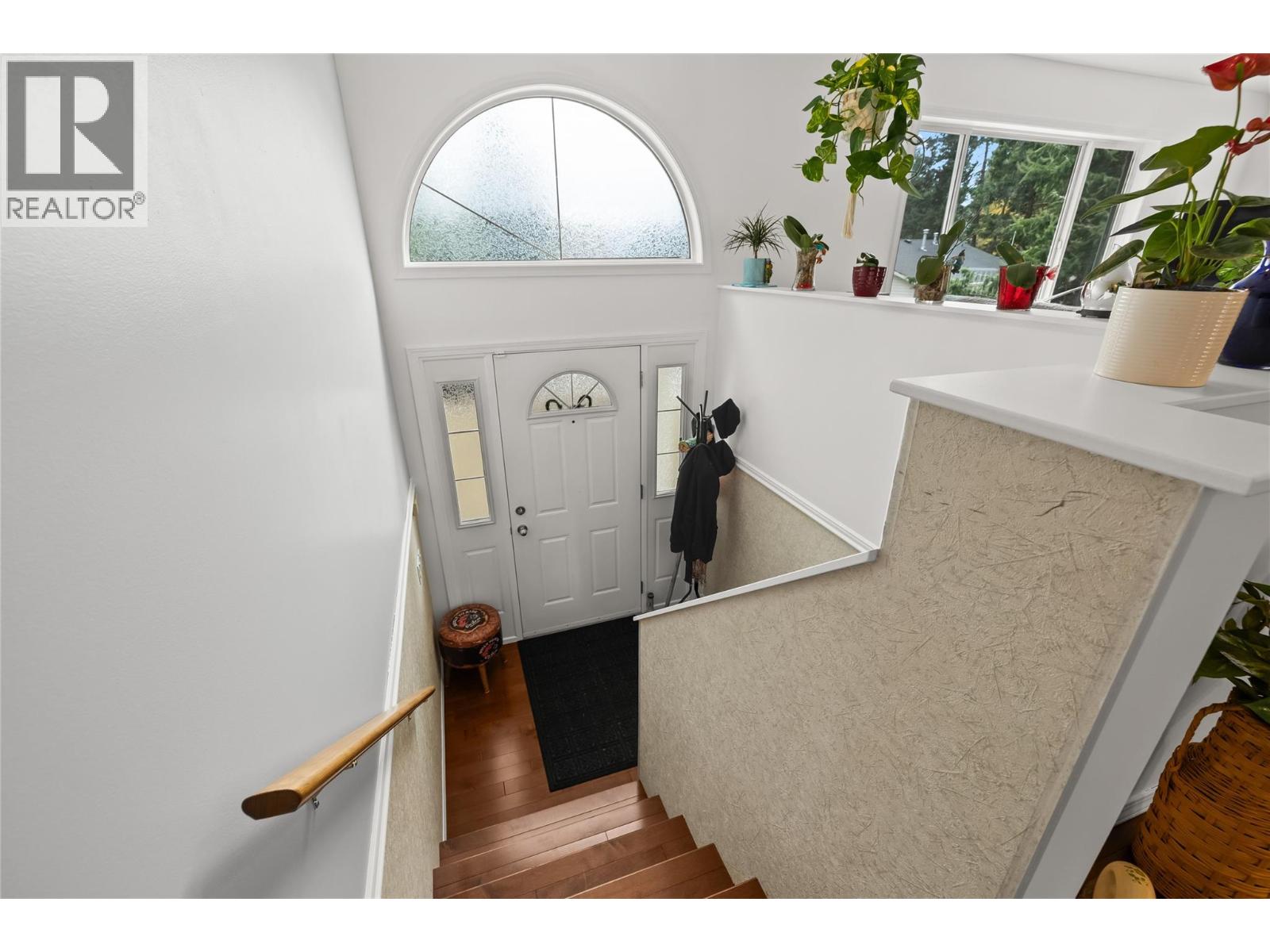 10736 Pinecrest Road - 4