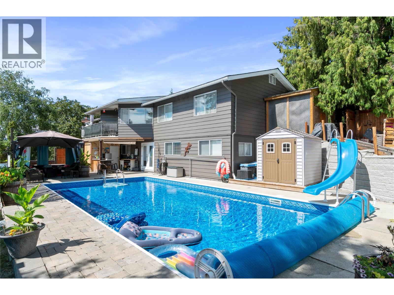  1850 28 Avenue Northeast, Salmon Arm