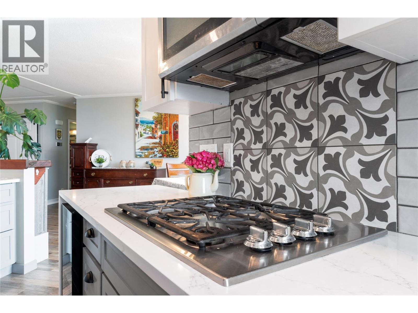 1850 28 Avenue NE, Salmon Arm