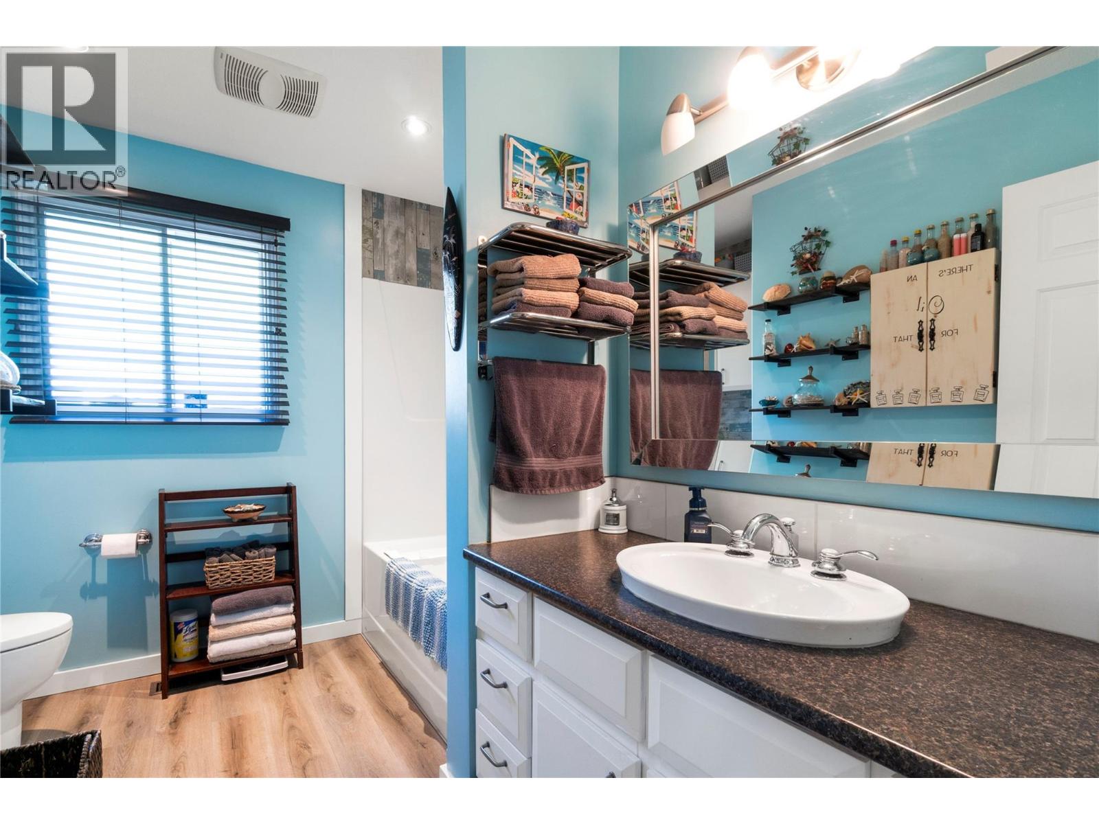 1850 28 Avenue NE, Salmon Arm