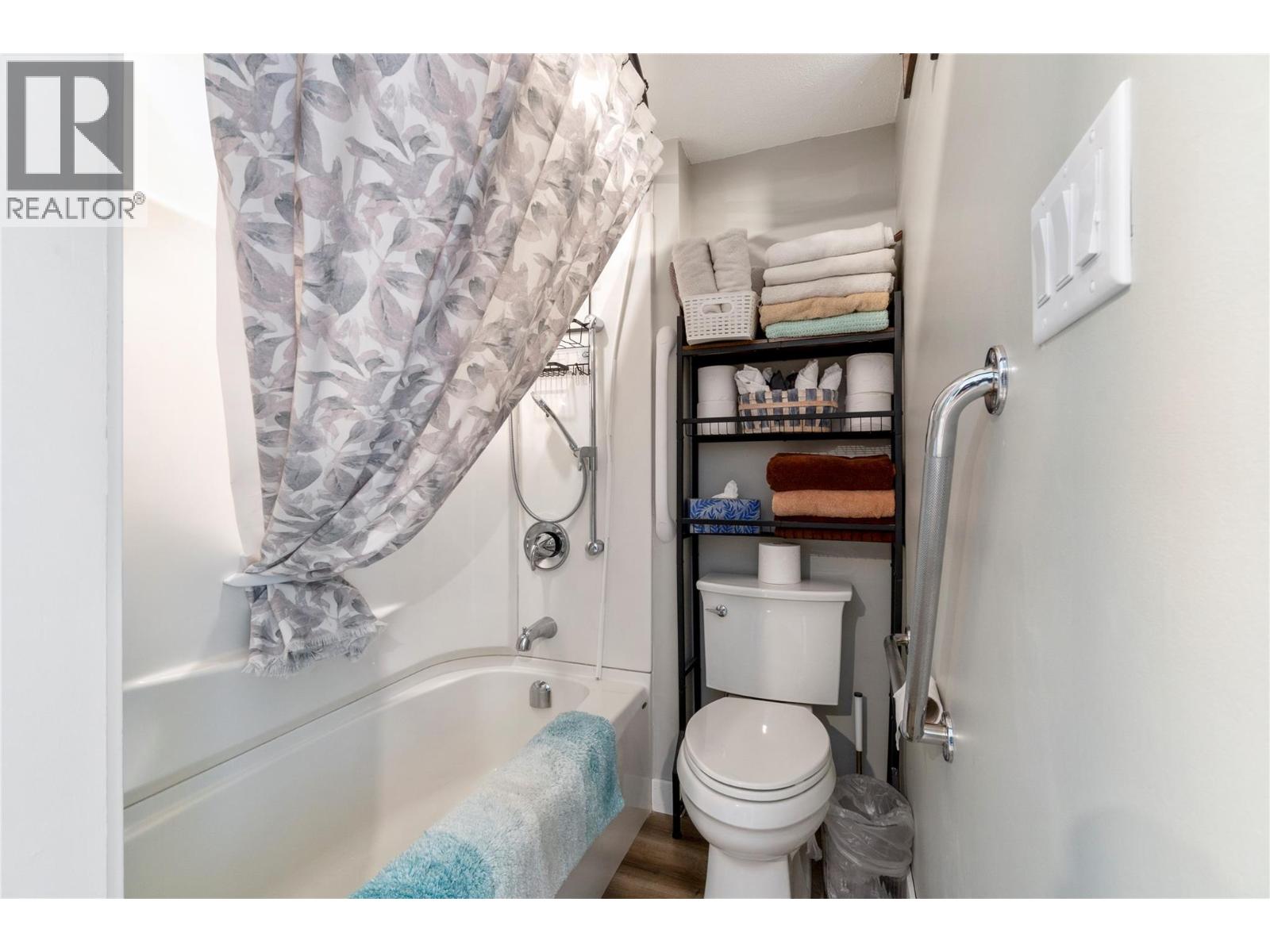 1850 28 Avenue NE, Salmon Arm