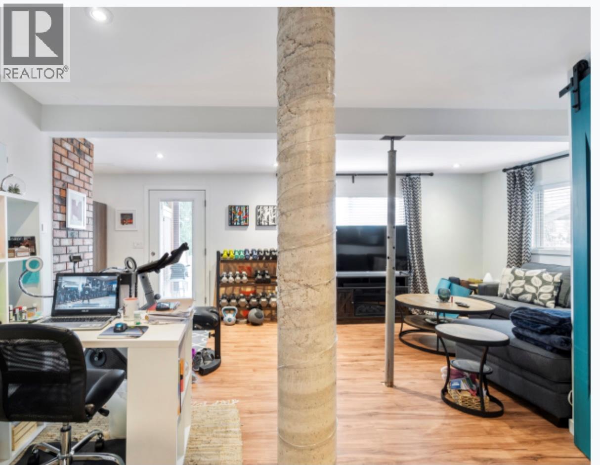 1850 28 Avenue NE, Salmon Arm