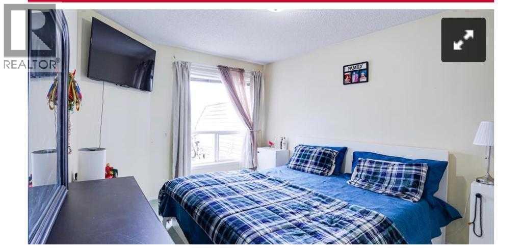 
          74 Tararidge Circle Northeast
            <br/>
            <span>Calgary</span>
            , 
            <span>AB</span>
             <span>T3J3W4</span>
         - Photo 5