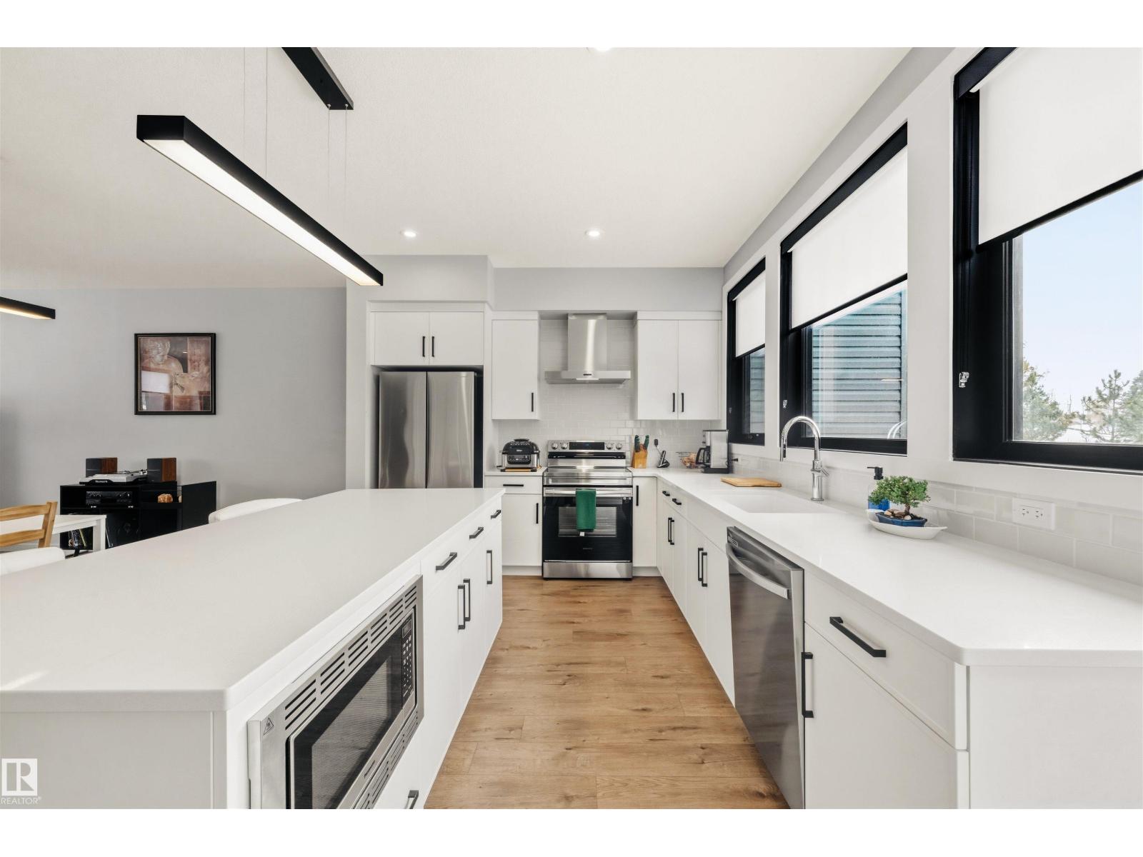 #44 1304 RUTHERFORD RD SW - 13