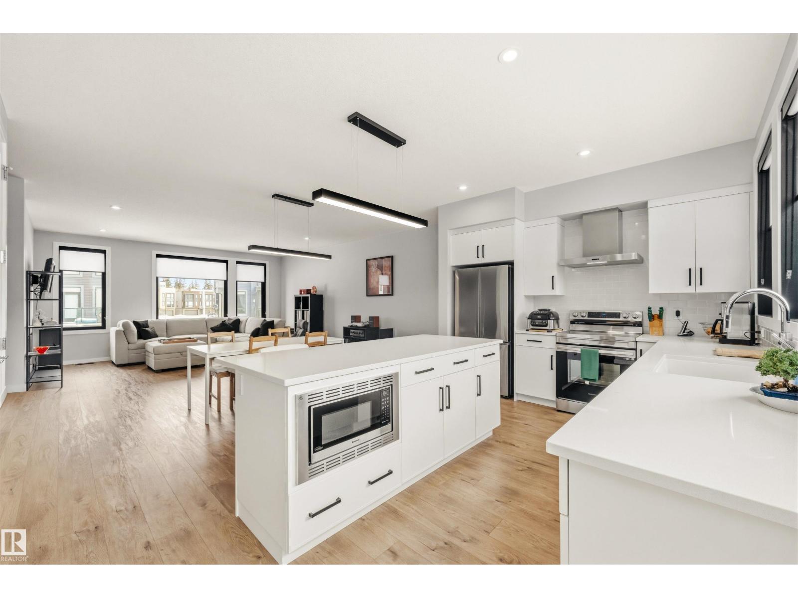 #44 1304 RUTHERFORD RD SW - 2