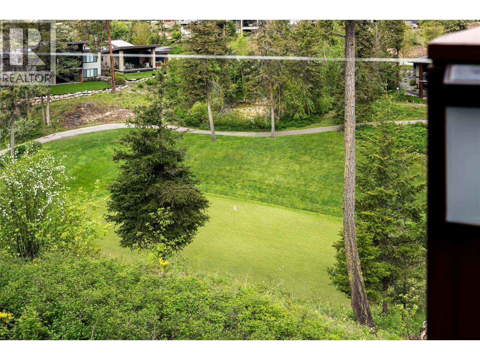 314 Dormie Point, Vernon