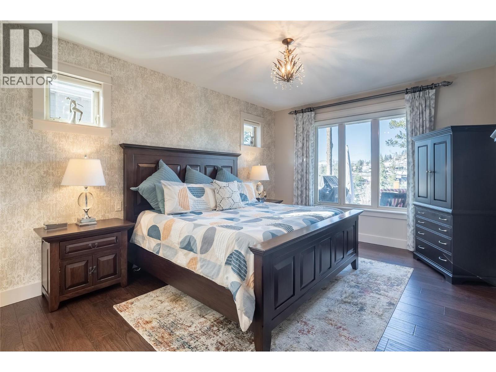 314 Dormie Point, Vernon