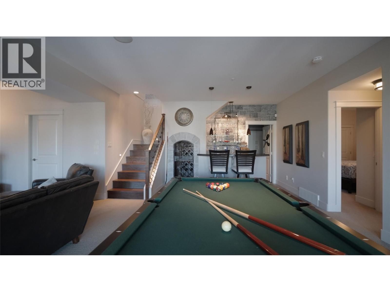 314 Dormie Point, Vernon