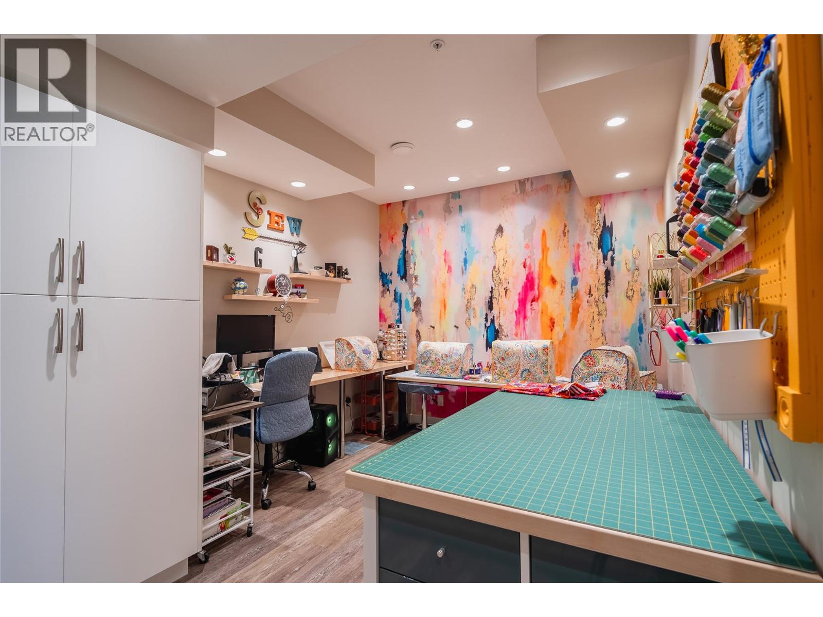 314 Dormie Point, Vernon