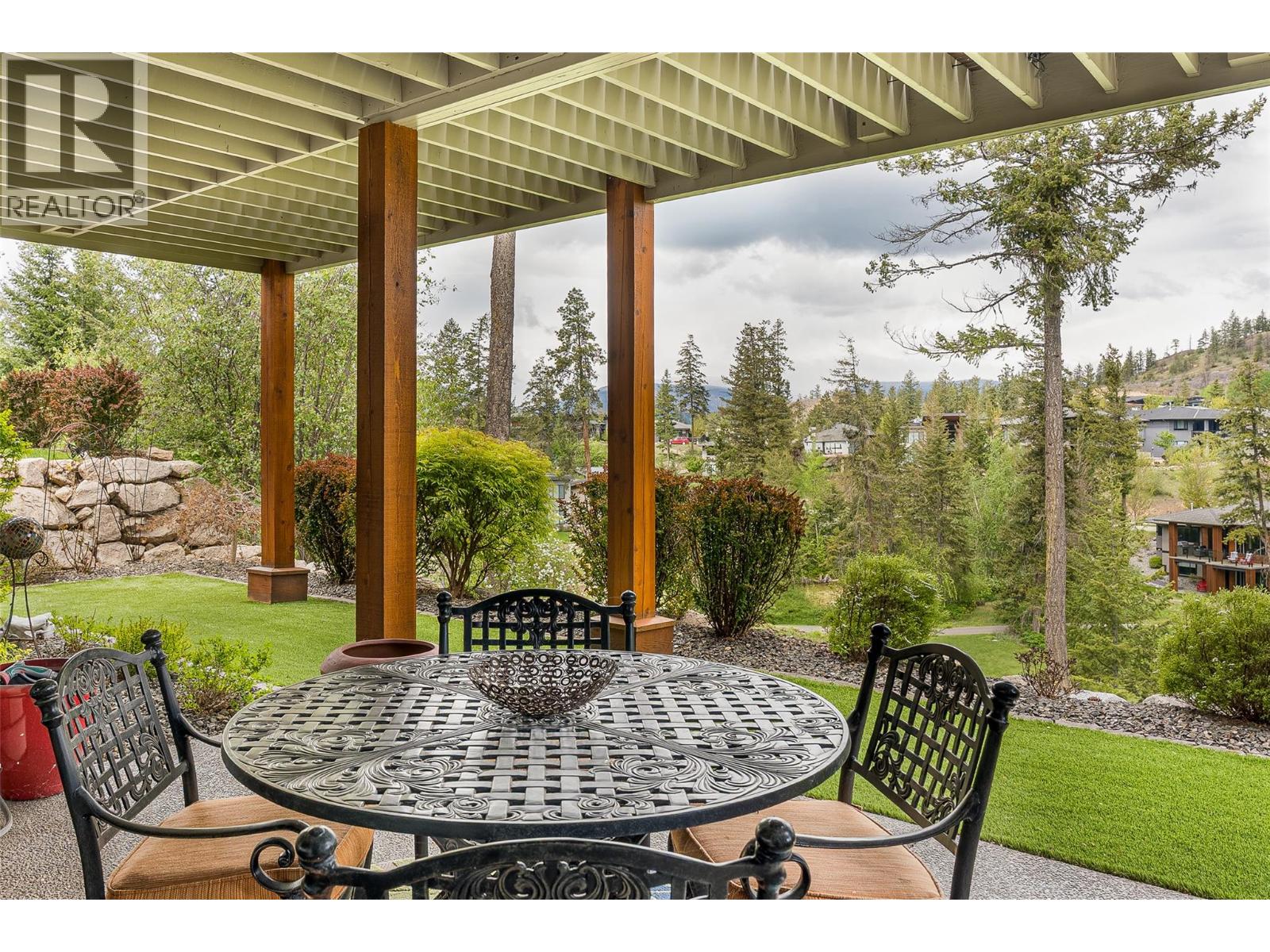 314 Dormie Point, Vernon