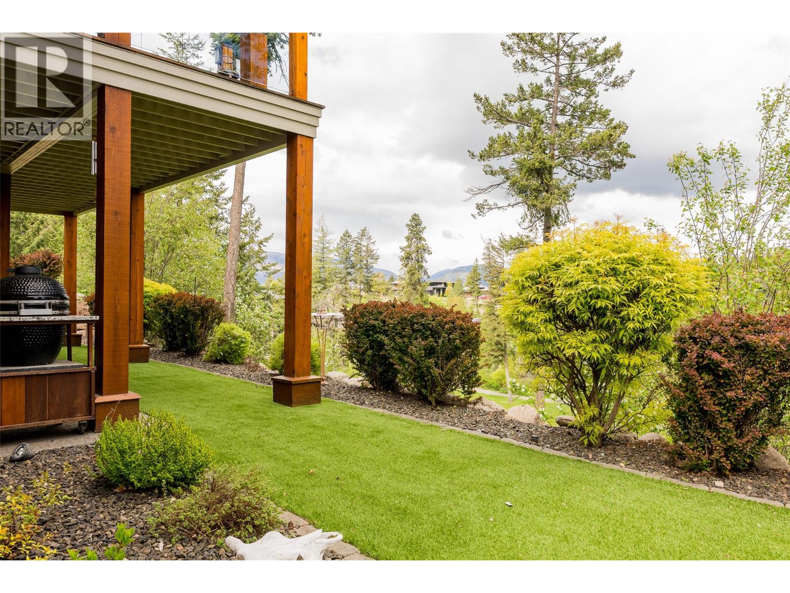 314 Dormie Point, Vernon