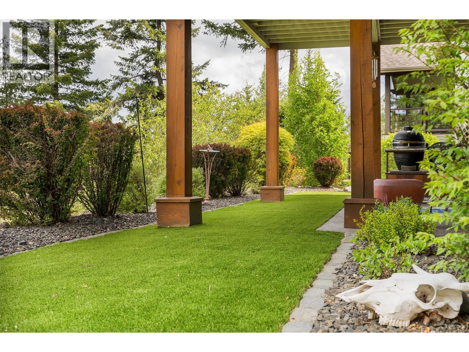 314 Dormie Point, Vernon