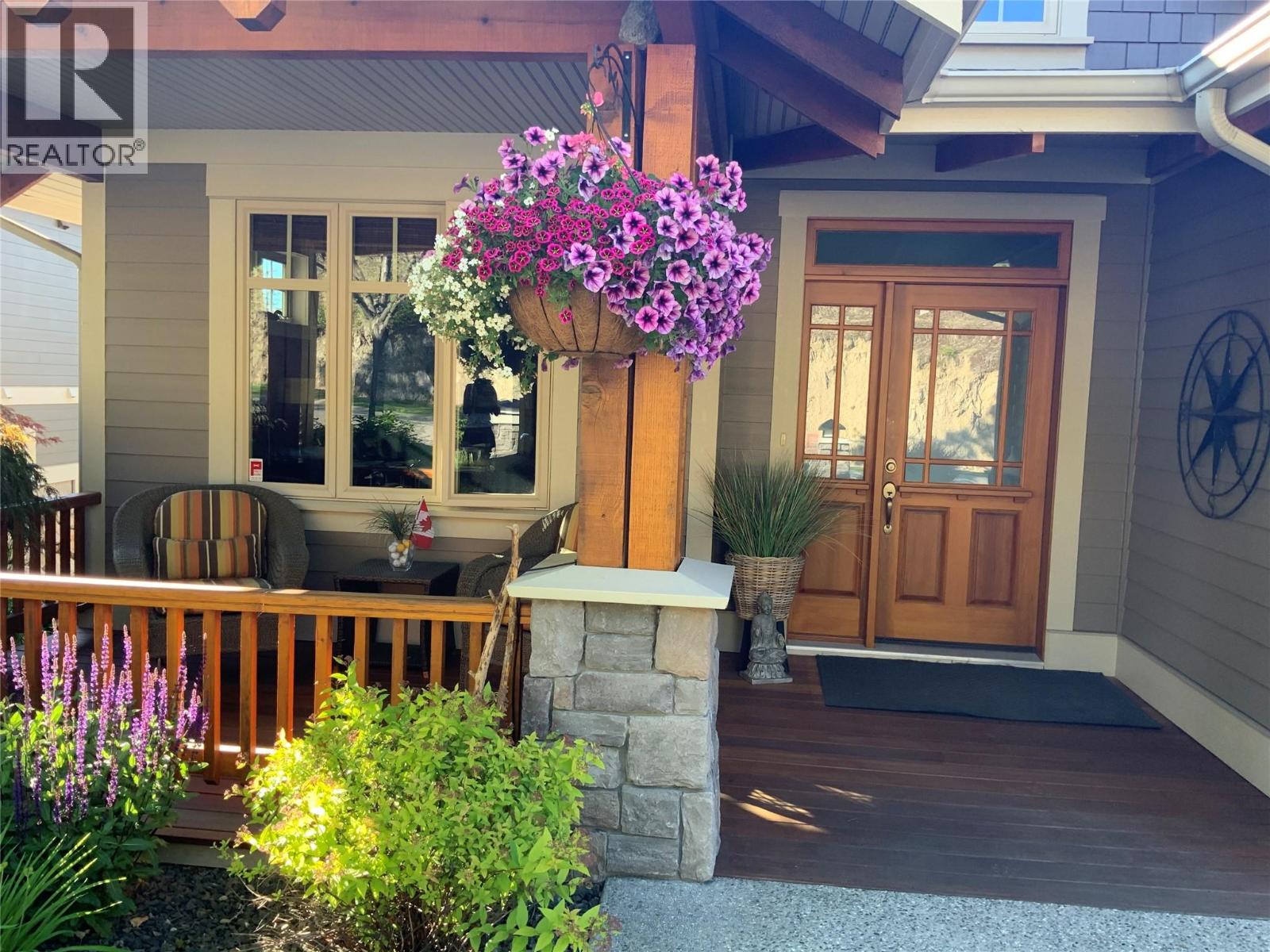 314 Dormie Point, Vernon