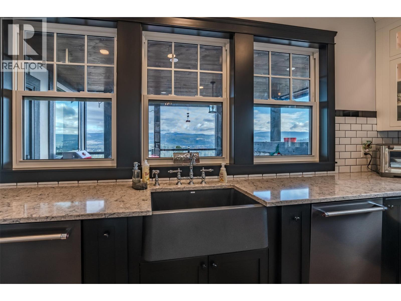 280 BONLIN ROAD - 18