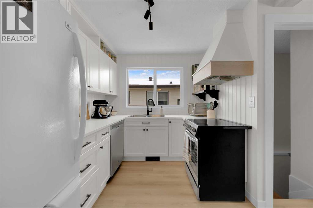 42 Valley Crescent, Lacombe