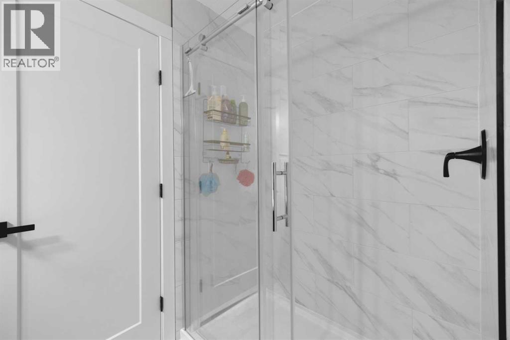 42 Valley Crescent, Lacombe